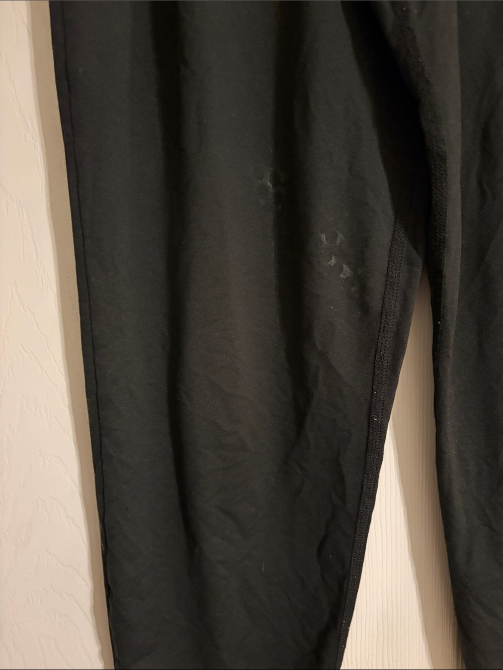 Vuori Lux At Ease Black Harem Jogger Pants Pleated Size Small - Picture 6 of 6